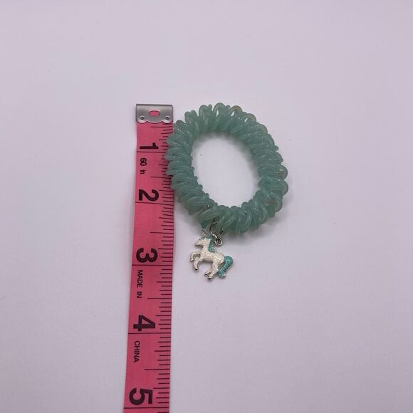 The Children's Place Girl's Unicorn Dream Charm Bracelet - Picture 3 of 9